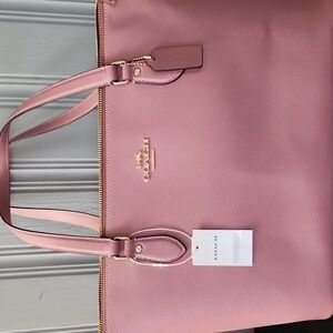 SALE! Brand NEW! COACH Mauve Leather Bag